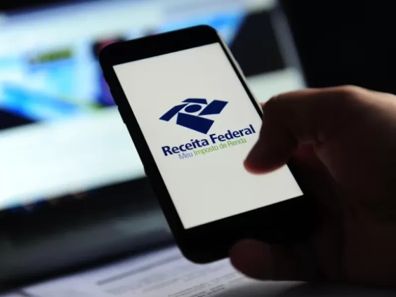 Guia Completo do IR 2025 para Contadores: Regras, novidades e como otimizar processos.